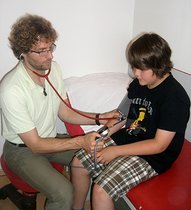 Beim Kinder- und Jugendarzt