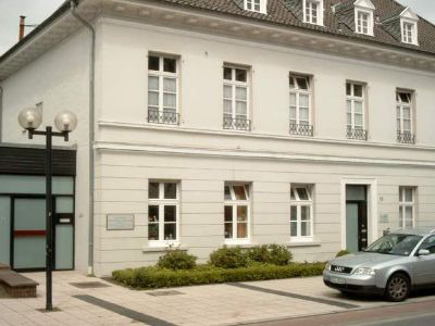 Die Praxis an der Burgfreiheit 13 in MG-Odenkirchen