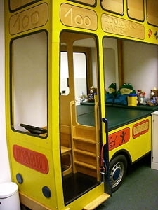 Behandlungszimmer mit Bus