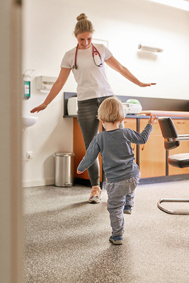 Medien/Maren + Einbeinstand-450.jpg