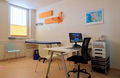 Medien/Barbara Praxis - 1 von 8.jpeg