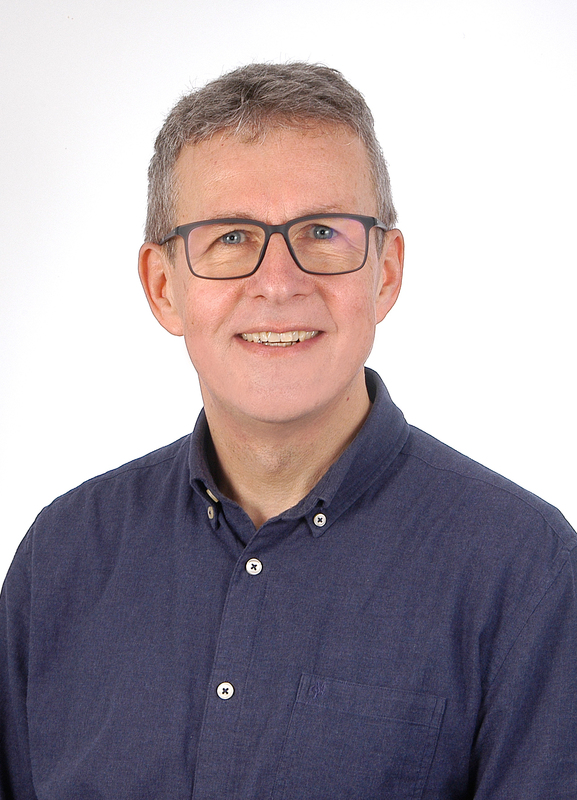 Fotos Mitarbeiter/RLDernick Praxis 2023.jpg